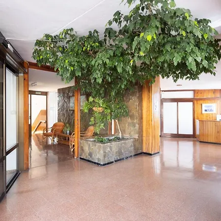 Home2book Seafront Apartment
