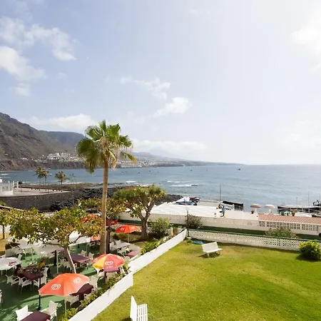 Home2book Seafront Apartman *